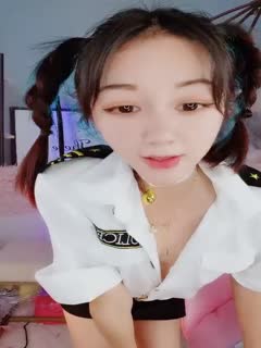 国产中文黄色动漫-娇妻穿白丝袜被调教汁水四溢-成人AV