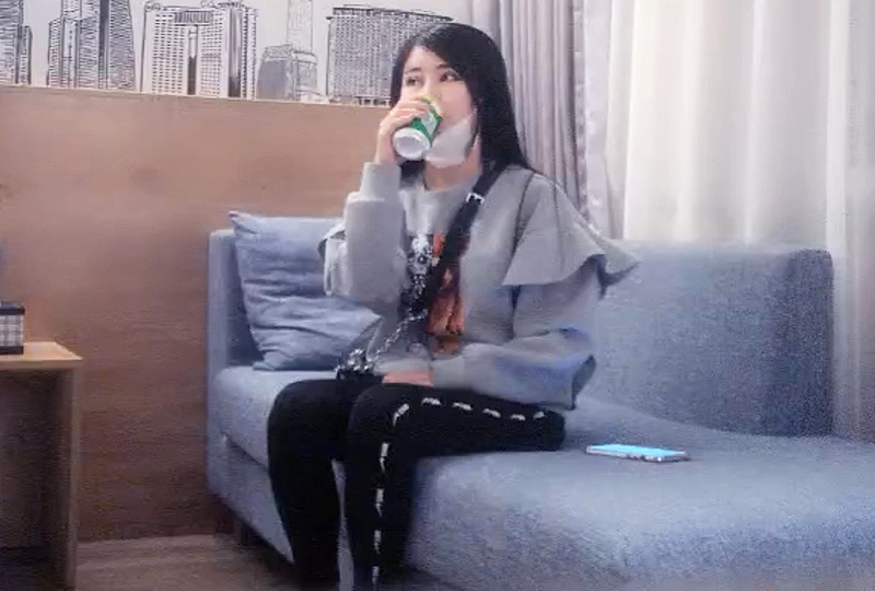 恶魔的牢笼在线看-女主被拍卖虐调教h文-成人AV