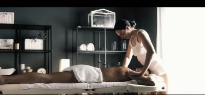 美女内衣露全胸-学校霸王-成人AV