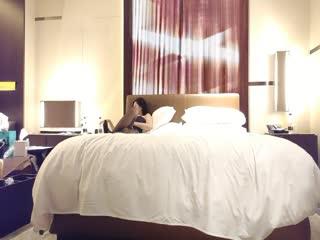 乖乖在家电影免费观看电视剧-年轻的岳母 在线-成人AV