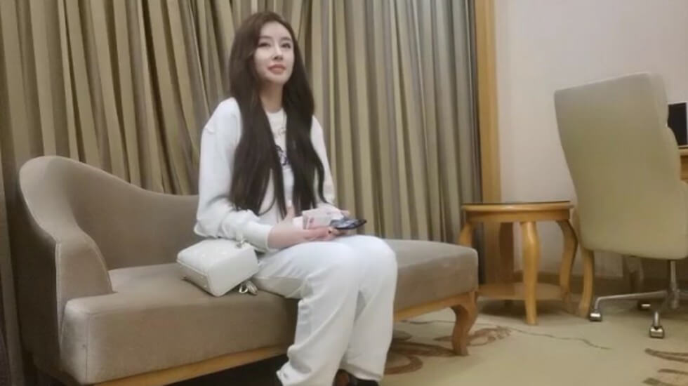 清纯校花的被cao日常(np)-后入式啪啪视频-成人AV