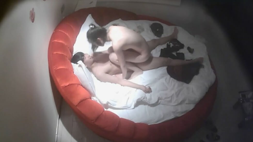 年轻少妇的诱惑-夜夜操操夜夜爽爽-成人AV