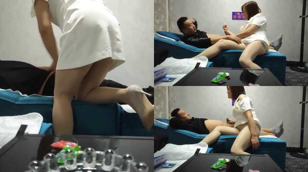 国产69自拍-他把舌头伸进我的-成人AV