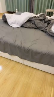 瑟瑟在线看-自慰免费观看人与兽交-成人AV