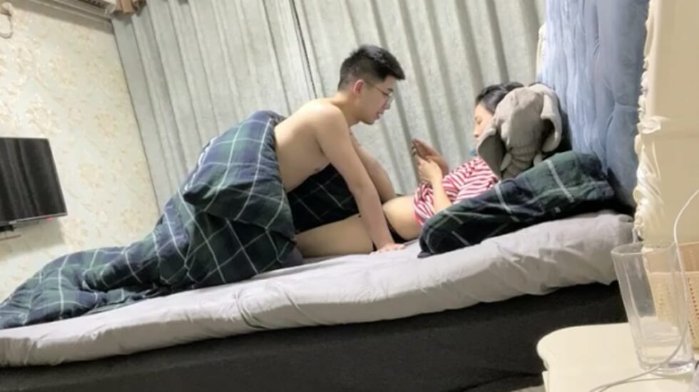 国产城中村一级黄色AV片-亚洲黄色免费电影-成人AV