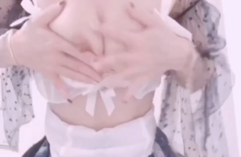 被丈夫朋友享用的人妻-在线免费美国a片-成人AV