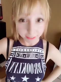 亚洲二区三区在线-人人草人人舔-成人AV