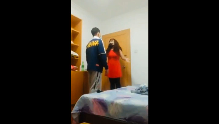 女人扒开腿婬乱A片-小嘀咕影视在线观看电视剧-成人AV