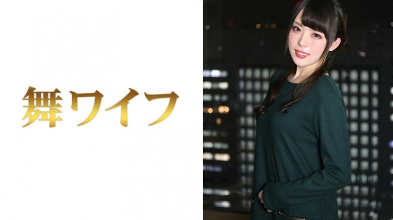 大尺度擦边短剧-农村汗厕偷拍妇女撒尿-成人AV