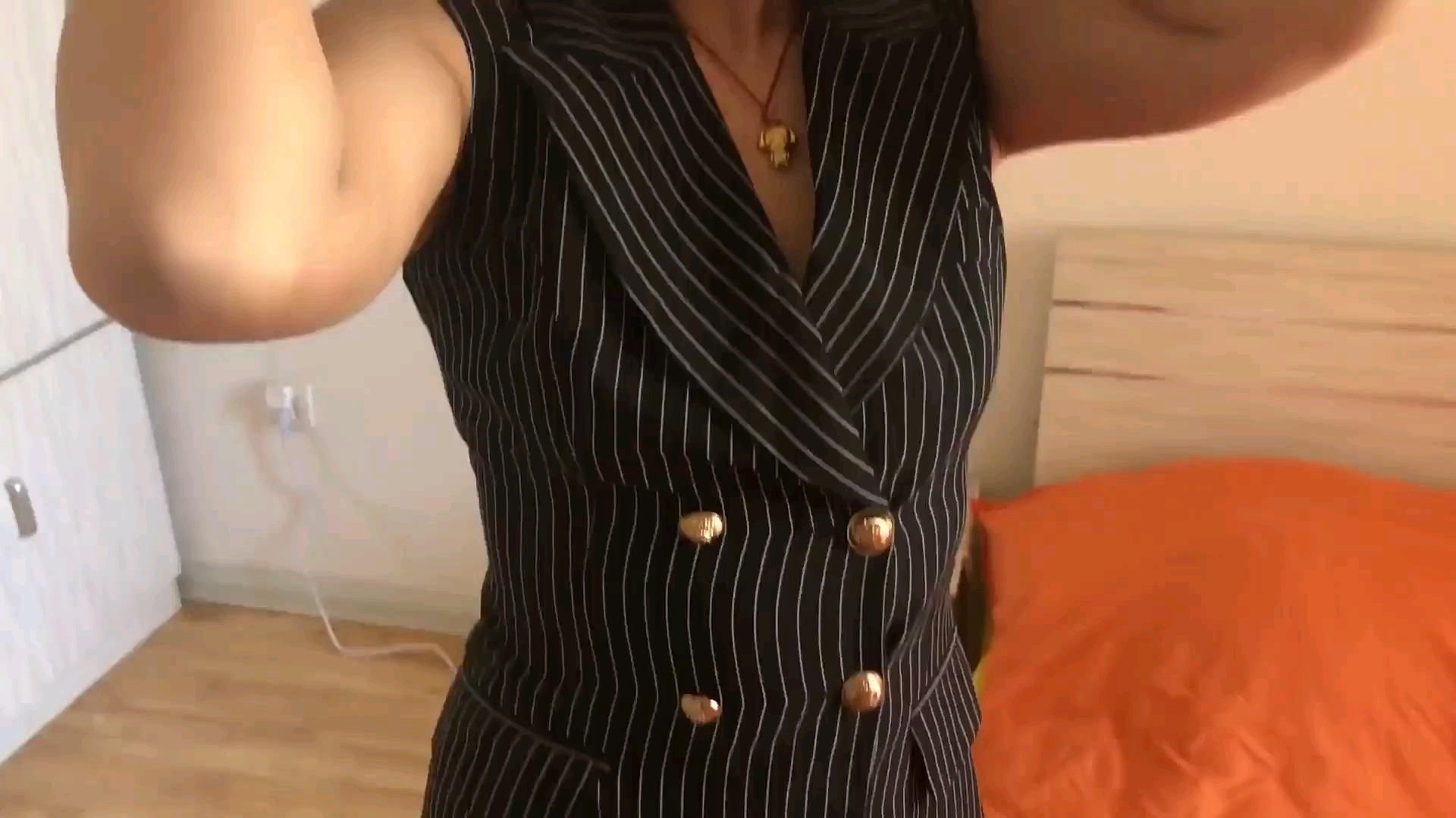 赵丽颖色情A级毛片-扒开她粉嫩的小缝尿进去-成人AV