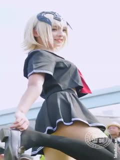 在线一区视频-高冷校草沦为全校的精壶-成人AV